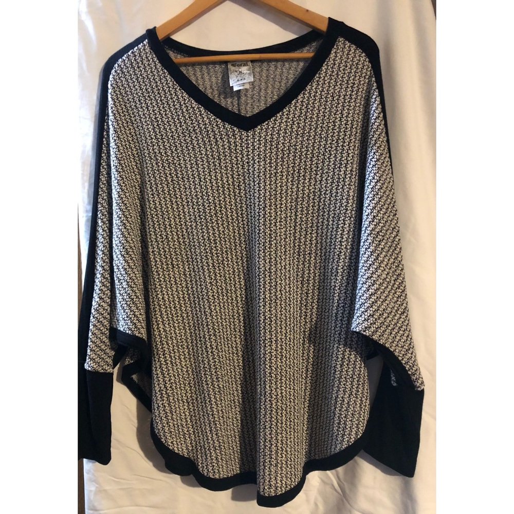 Vocal  Size Large